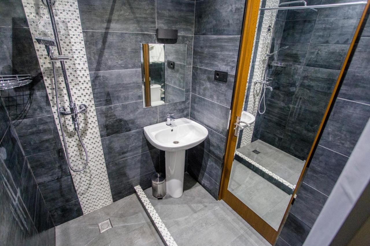 Zgvadaca Kvariati Apartment Eksteriør bilde